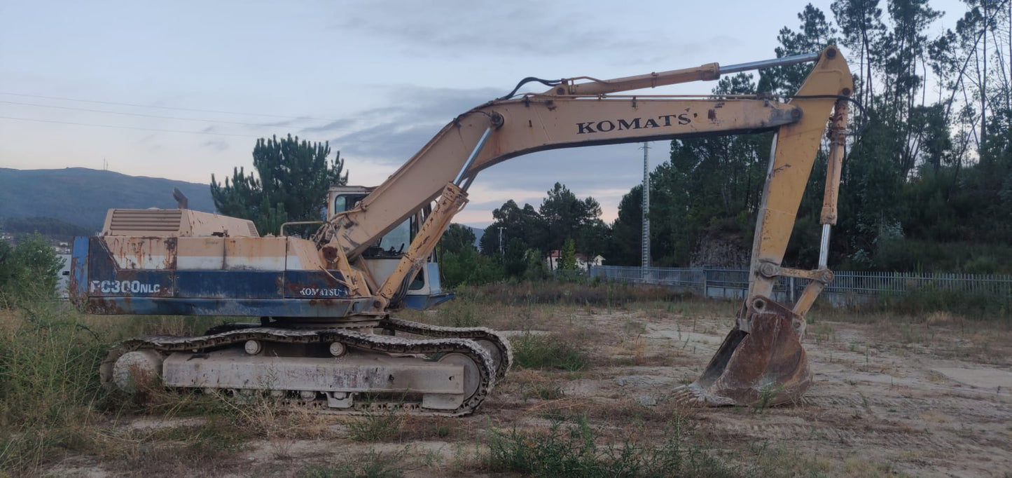 Komatsu PC300NLC Tracked Excavator