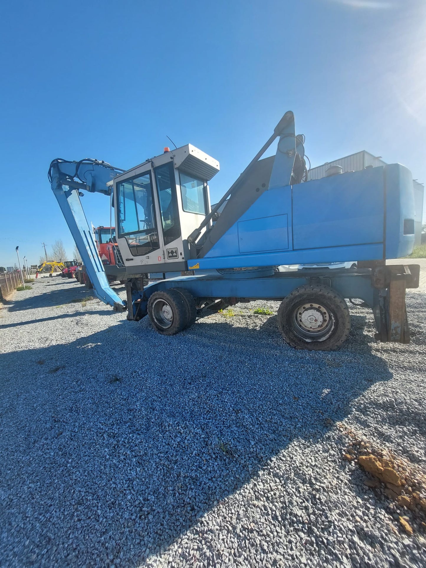 Escavadora de Rodas Terex Fuchs MHL331