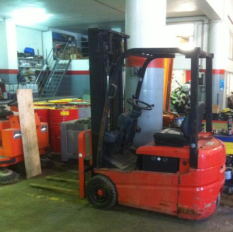 Toyota FBESF15 Electric Forklift