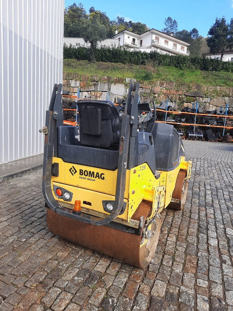 Bomag BW120AD-5 Cylinder