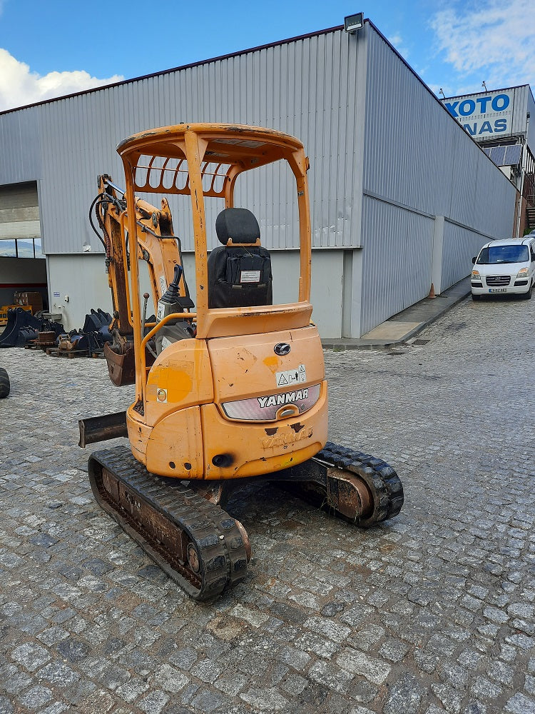 Mini Escavadora Yanmar VIO20-4