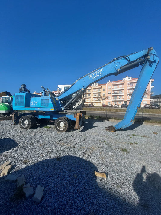 Escavadora de Rodas Terex Fuchs MHL331