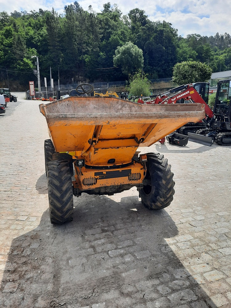 Dumper Thwaites Mach573