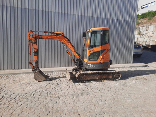 Mini Escavadora Doosan DX30Z