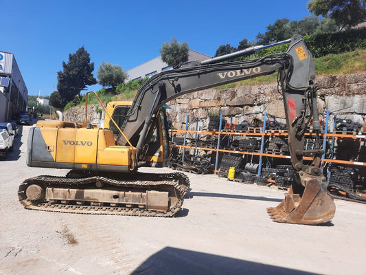 Escavadora de Rastos Volvo EC140BLC