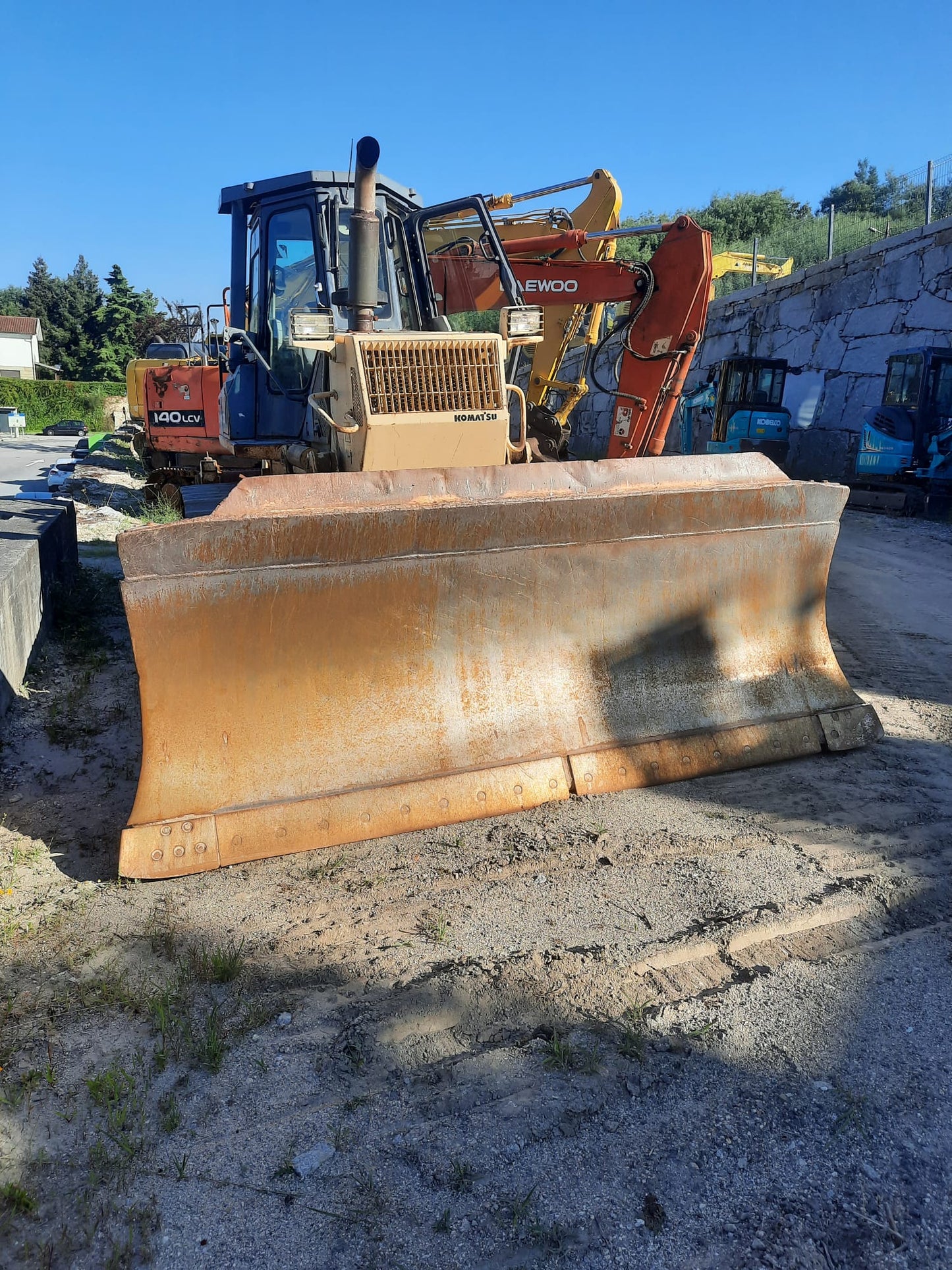 Bulldozer Komatsu D61EX-12