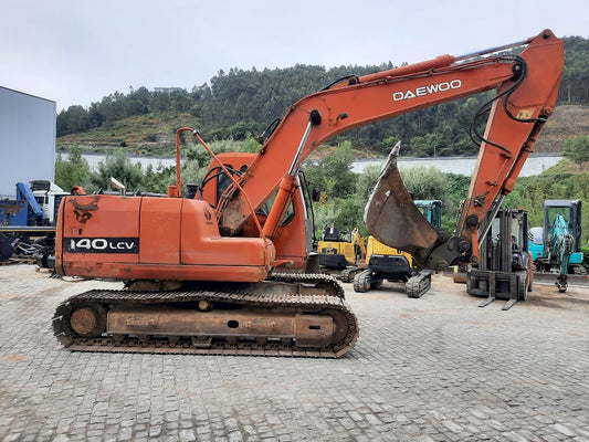 Daewoo Solar 140LC-V Crawler Excavator