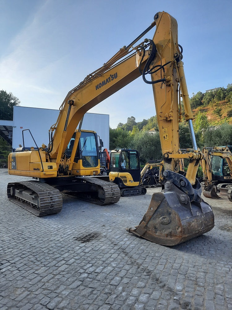 Escavadora de Rastos Komatsu PC210LC-7K