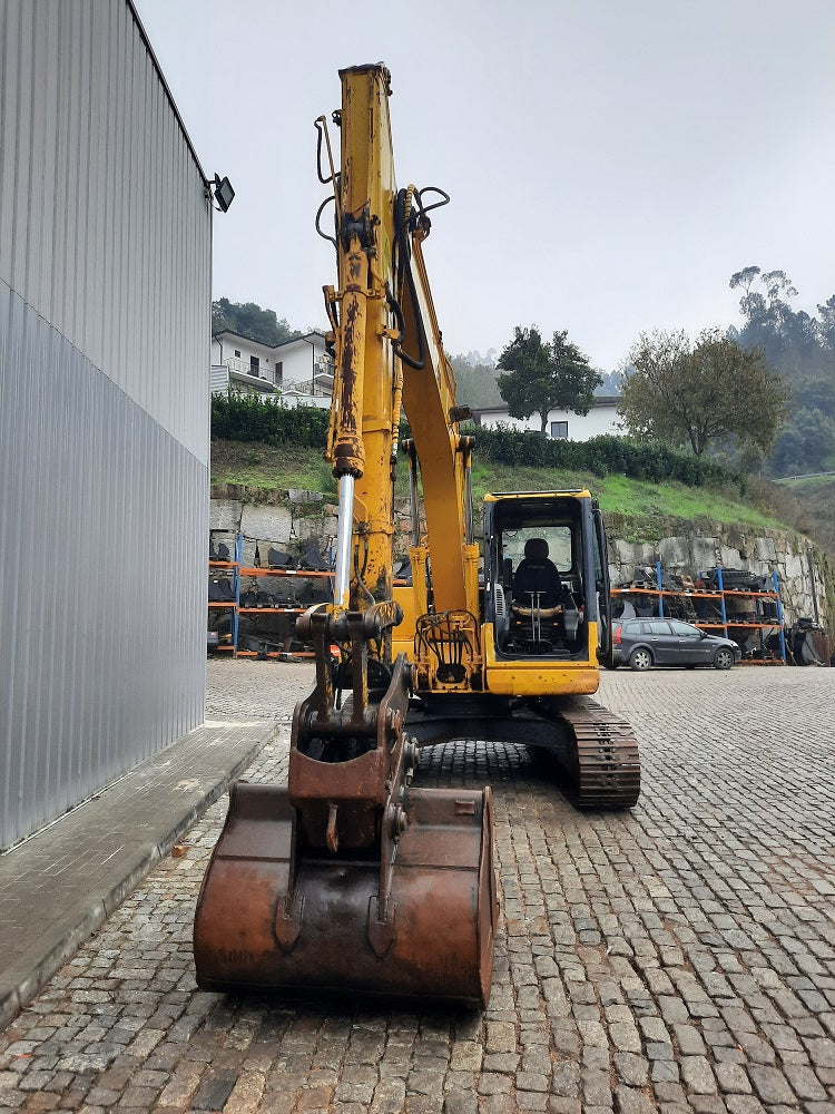 Escavadora de Rastos Komatsu PC130-7K