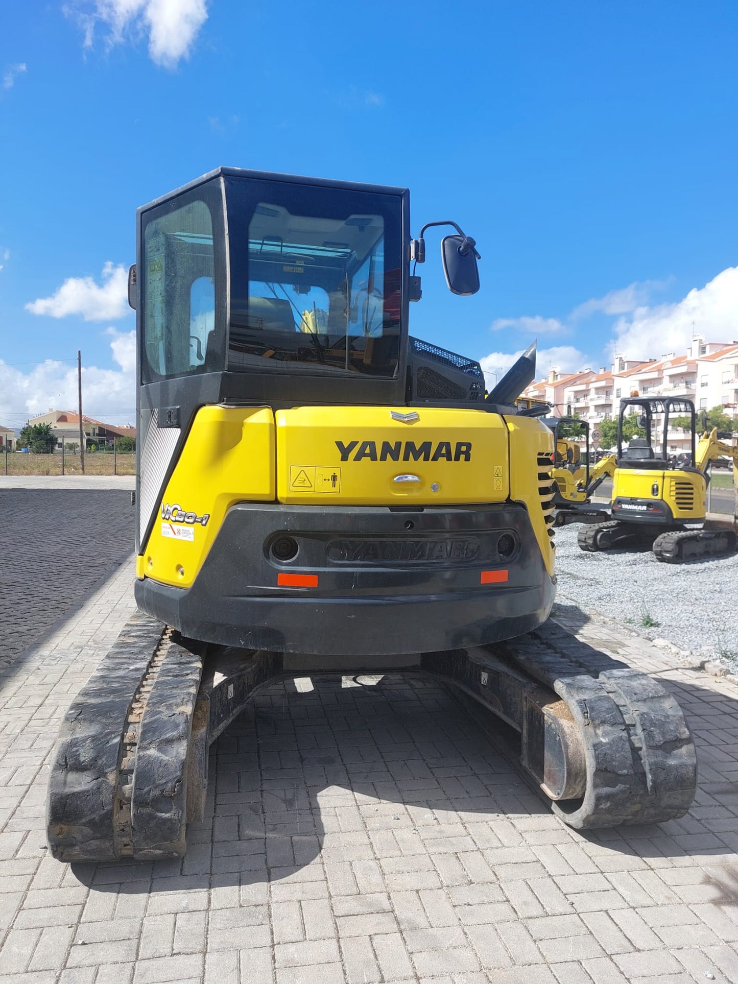 Mini Escavadora Yanmar VIO80-1A