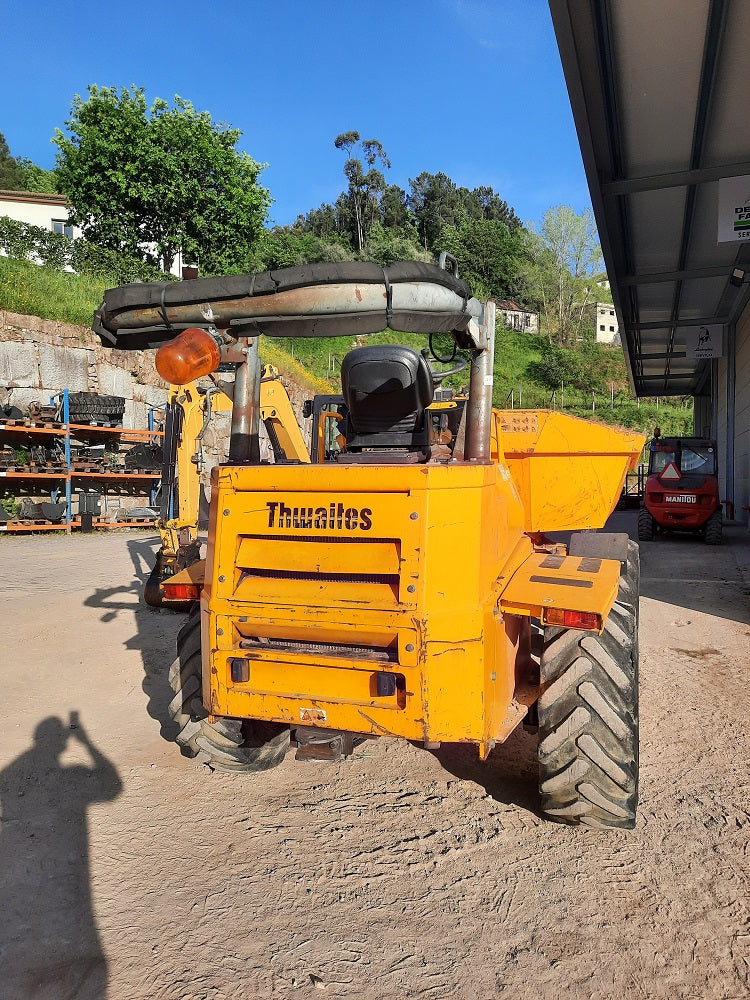 Dumper Thwaites Mach664