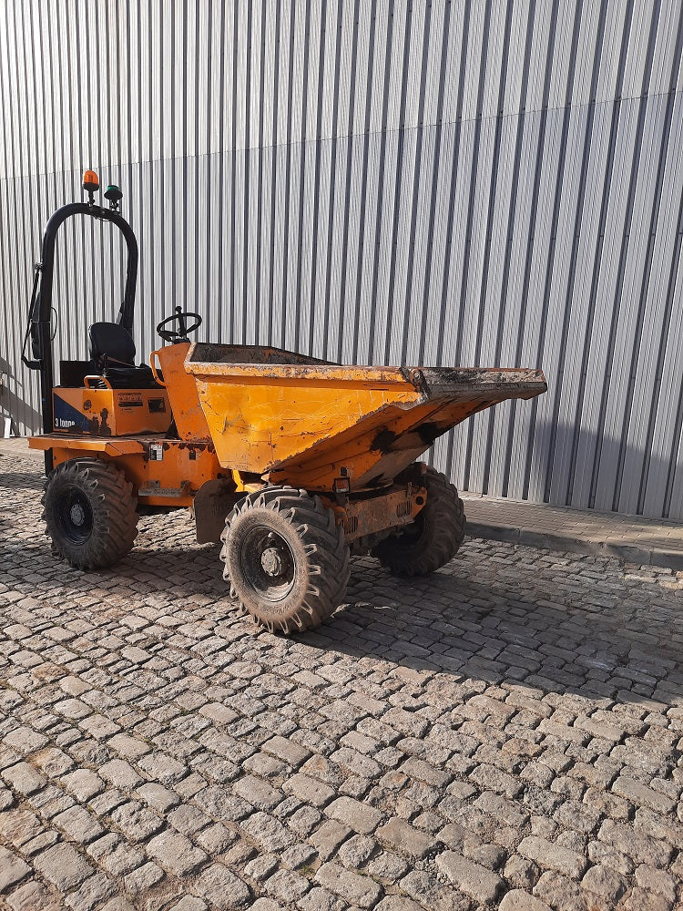 Dumper Thwaites Mach573