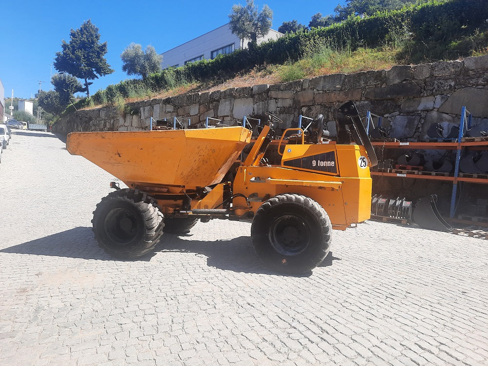 Dumper Thwaites Mach597