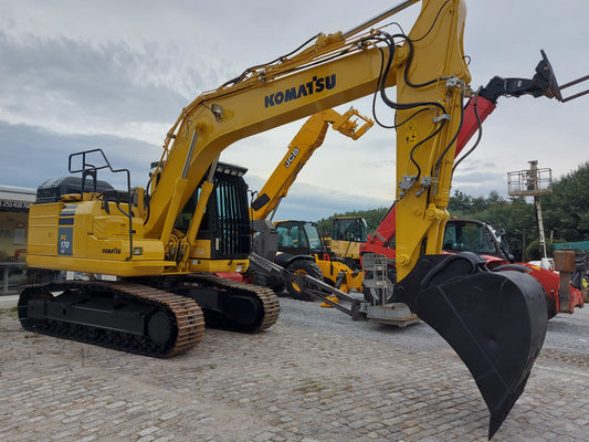 Escavadora de Rastos Komatsu PC170LC-11