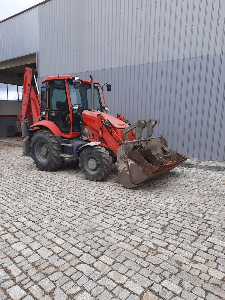 JCB 3CX backhoe loader