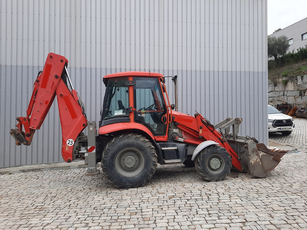 JCB 3CX backhoe loader